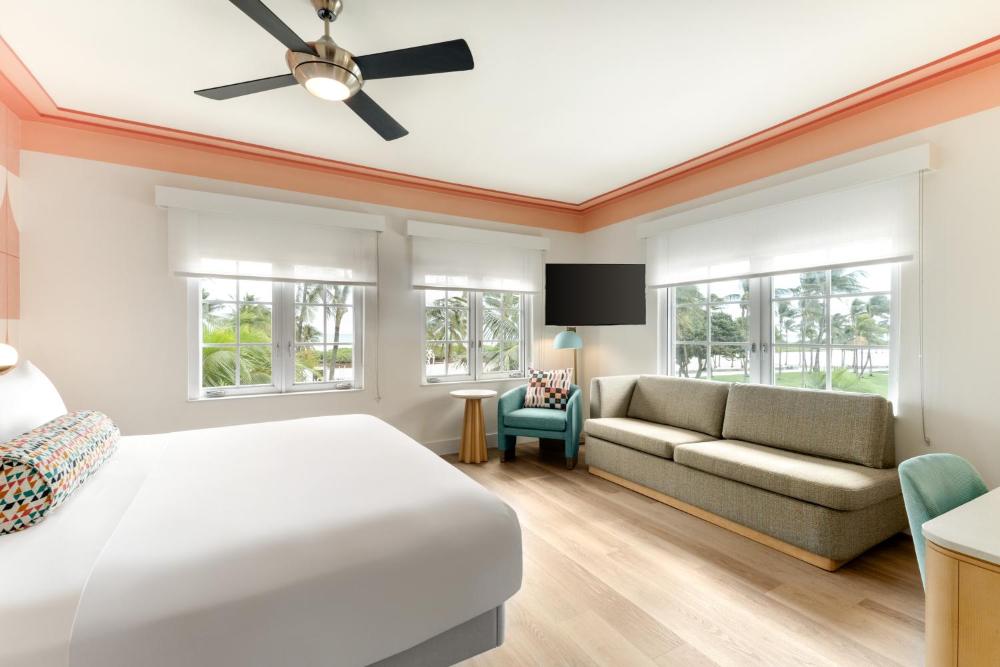 Waldorf Towers Suite interior